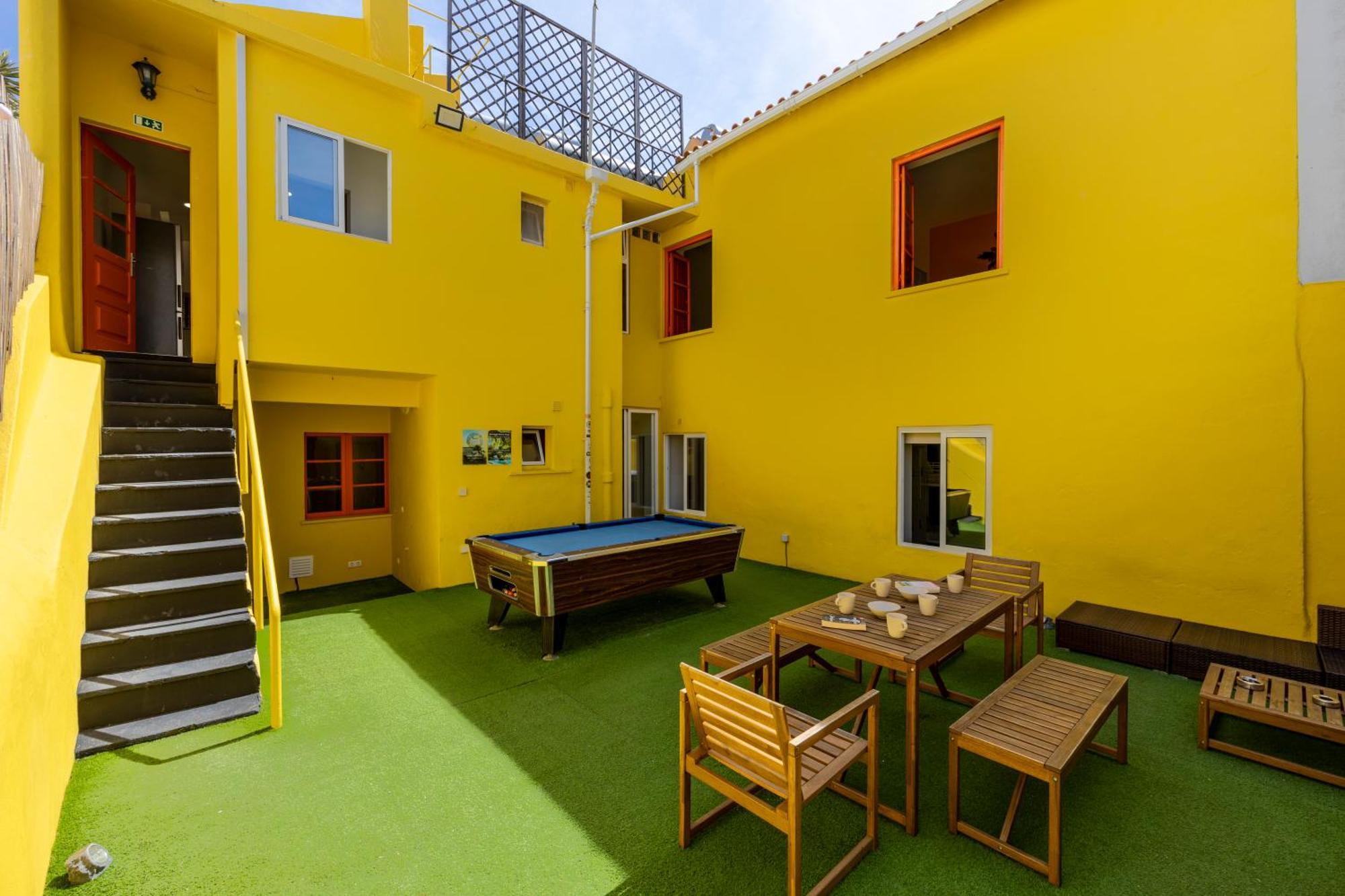 The Macarena Beach Hostel Lagos Esterno foto