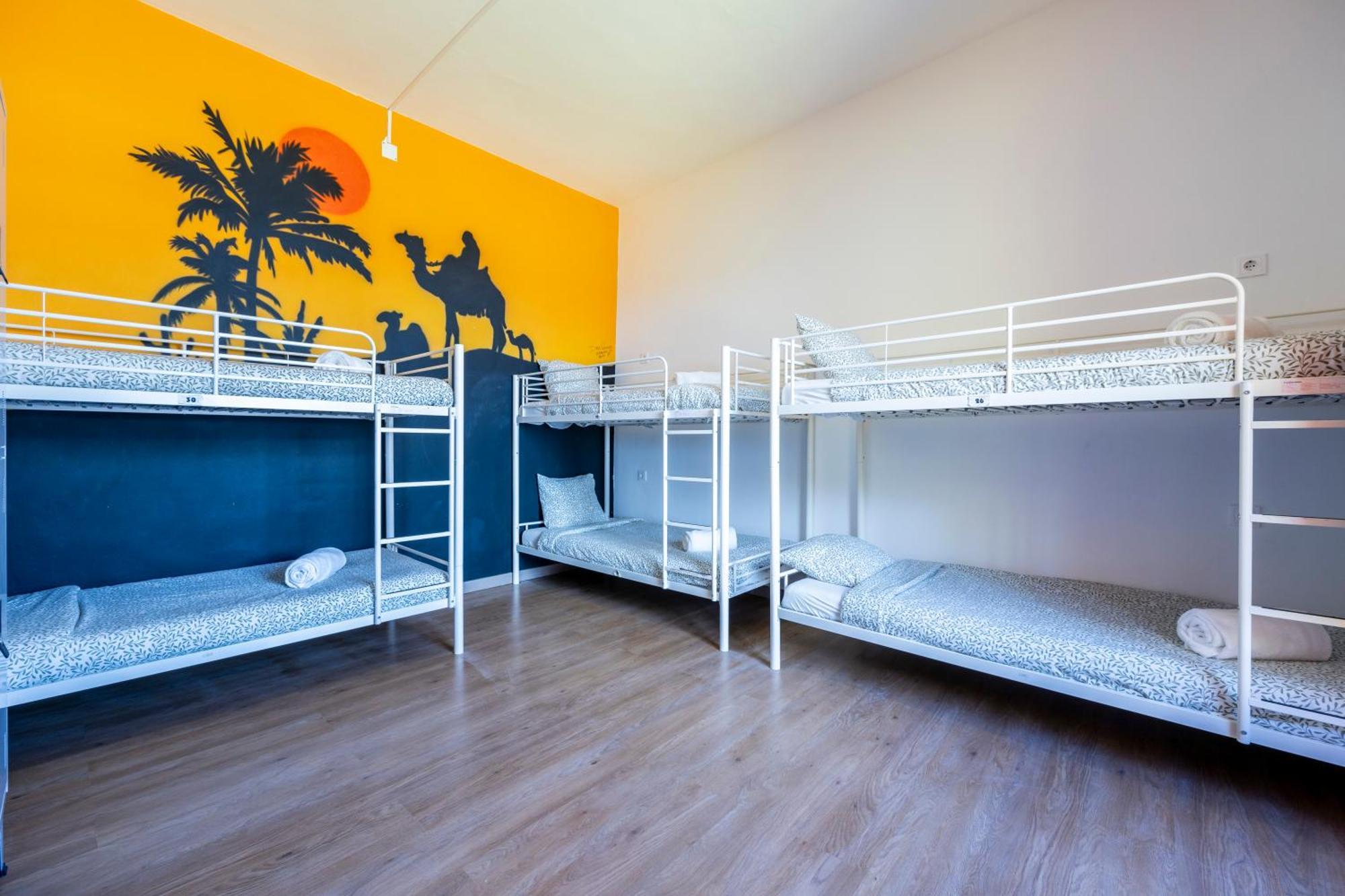 The Macarena Beach Hostel Lagos Esterno foto