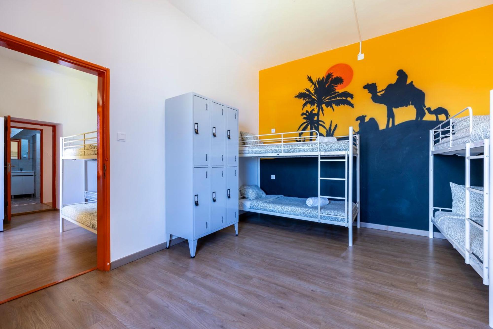 The Macarena Beach Hostel Lagos Esterno foto